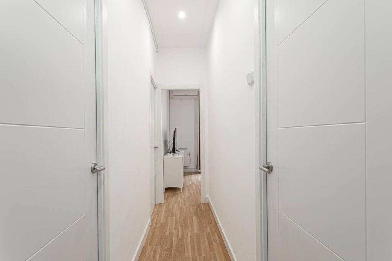 Bright 3Bdr Near To The Metro Apartment L'Hospitalet de Llobregat Exterior photo