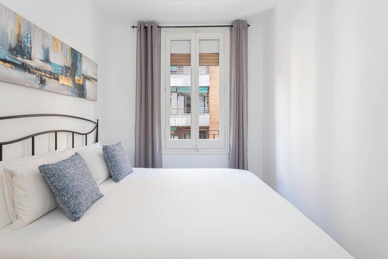 Bright 3Bdr Near To The Metro Apartment L'Hospitalet de Llobregat Exterior photo