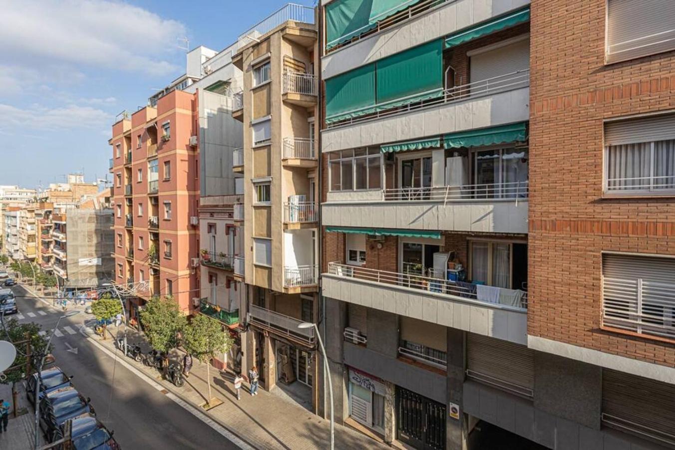 Bright 3Bdr Near To The Metro Apartment L'Hospitalet de Llobregat Exterior photo